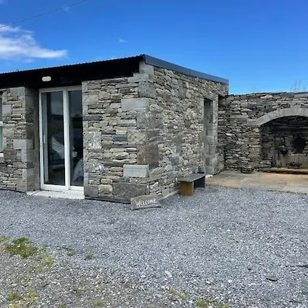Clarefornia Stone Shed Apartment