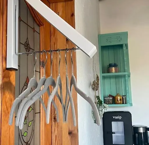 Clarefornia Stone Shed 아파트